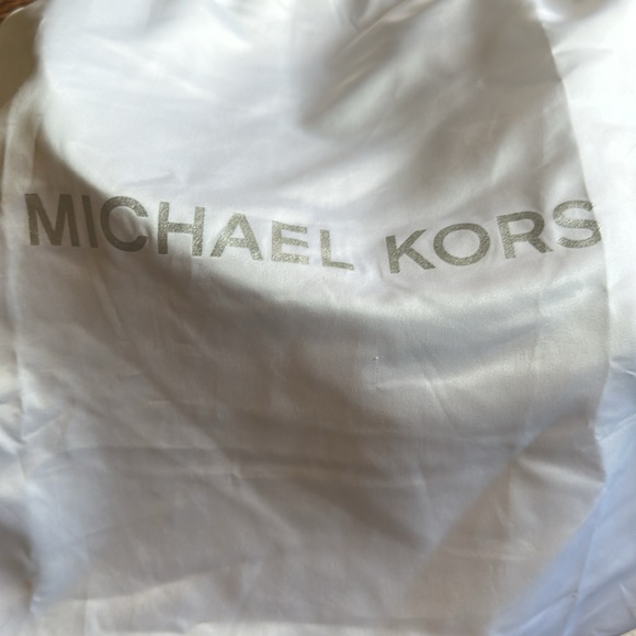 Michael kors backpack - Picture 9 of 9